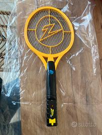 Racchetta antizanzara ricaricabile usb con luce.