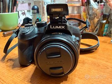 FOTOCAMERA DIGITALE LUMIX 25-600 PARASONIC