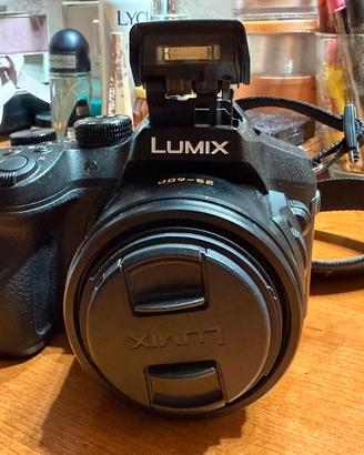FOTOCAMERA DIGITALE LUMIX 25-600 PARASONIC