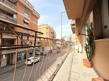 Via Vicenza - 5 Locali ammobiliato con 3 balconi