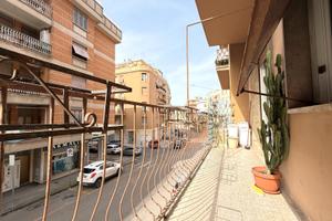 Via Vicenza - 5 Locali ammobiliato con 3 balconi