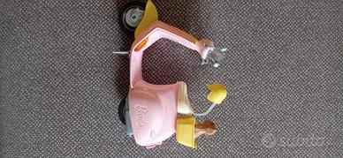 scooter Barbie e cagnolino