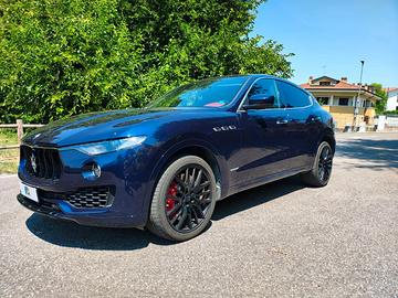 Maserati Levante 3.0 V6 Gransport 275cv auto