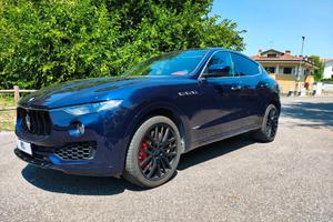 Maserati Levante 3.0 V6 Gransport 275cv auto