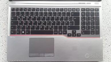 Fujitsu Celsius H760 WORKSTATION i7-6820HQ SSD 1TB