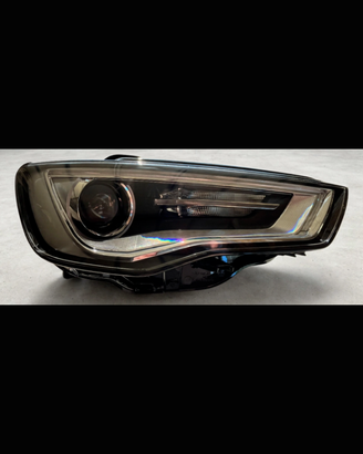 Faro Sinistro NUOVO Bi-Xenon LED Audi A3