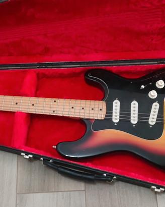 Chitarra Hondo elettrica vintage