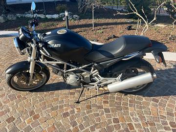 Ducati Monster 620 - 2002