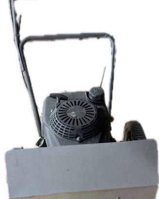 Grillo Trimmer 600 wd