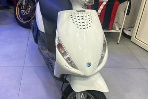 Piaggio Zip 50