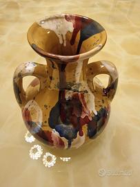 Vaso decorato in terracotta smaltata