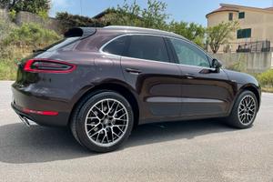 Porshe macan