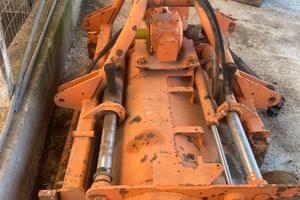 Attrezzatura per trattori