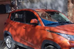 Mahindra kuv100 - 2019