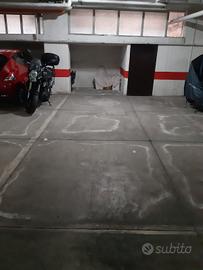 POSTO MOTO E/O AUTO PICCOLA