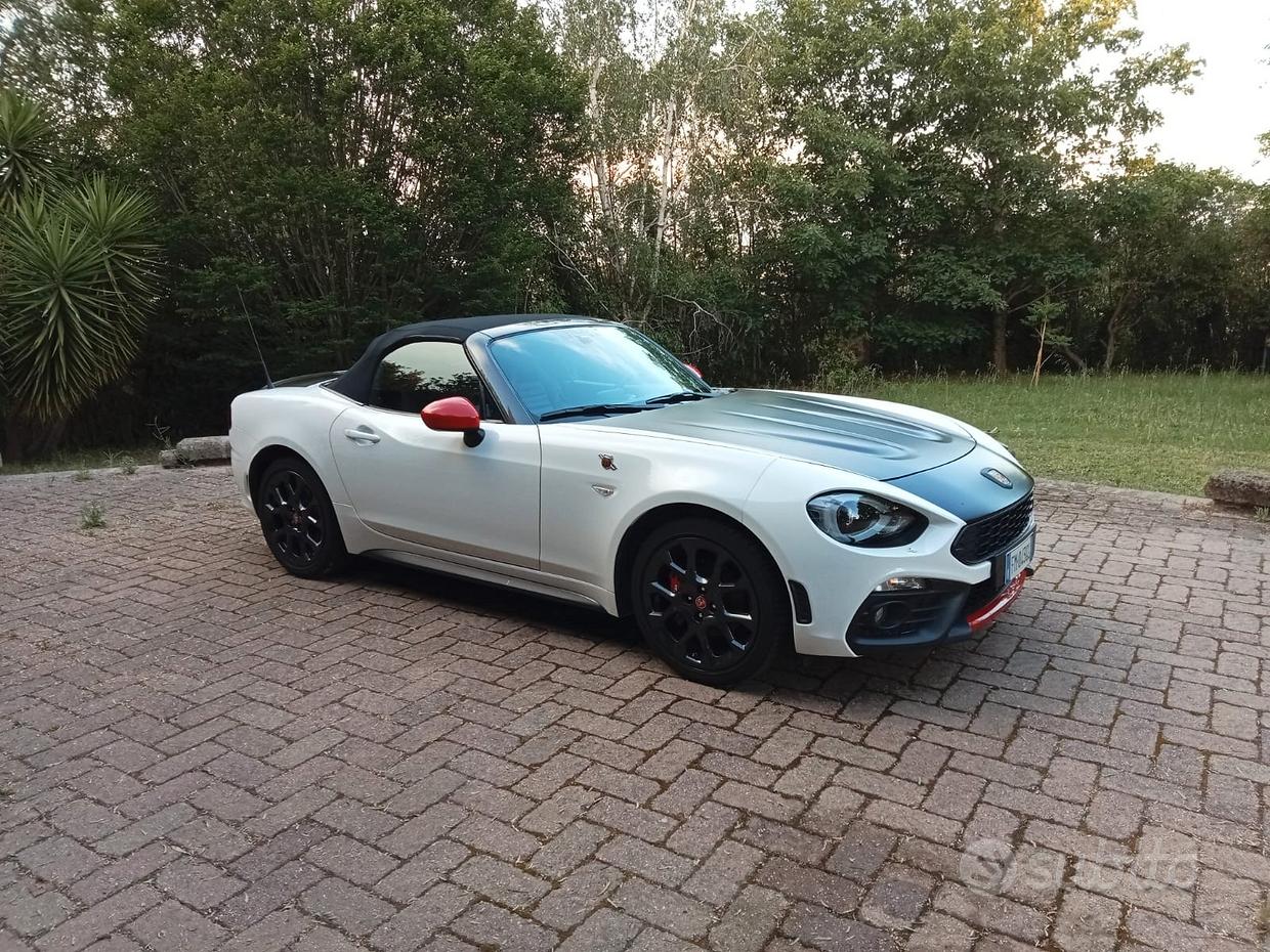 Abarth 124 Spider