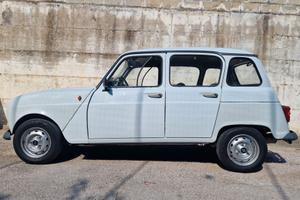 Renault 4 R4  anno 1990 - Iscritta ASI + ricambi