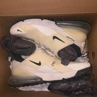 Nike Air Max 270 golf
