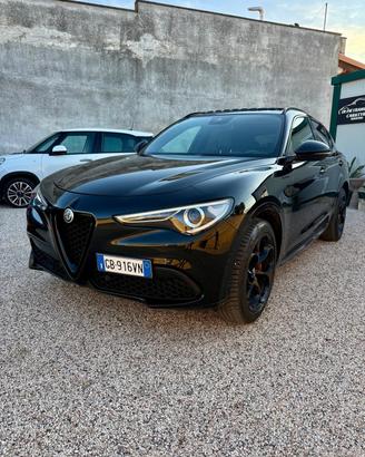 Alfa Romeo Stelvio 2.2 Turbodiesel 210 CV AT8 Q4 V