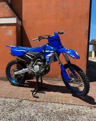 Yamaha YZF 250 in RODAGGIO