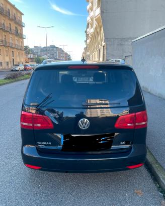 Touran 2013 2.0 140cv