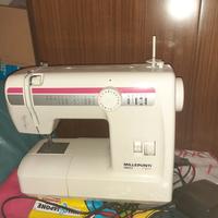 Macchina da cucire Necchi