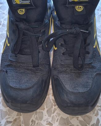 Scarpe U-POWER