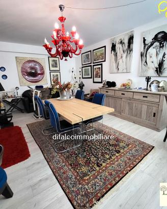 Ristrutturato climatizzato ascensore posto auto