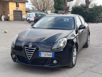 Alfa Romeo Giulietta 1.6 JTDm-2 105 CV Exclusive