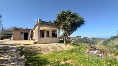 VILLA SINGOLA A BALESTRATE