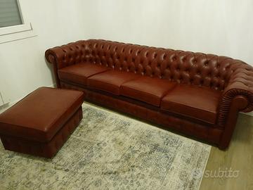 Divano chesterfield