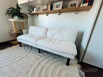 Divano letto tessuto bouclè come nuovo