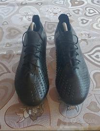 Adidas predator originali  numero 43 e un terzo