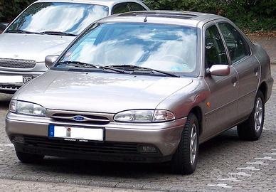 Vetro Anteriore SX Ford Mondeo 1993-1996