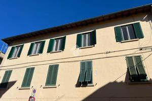 3 LOCALI A CAMPI BISENZIO