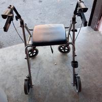 Cartellino per anziani