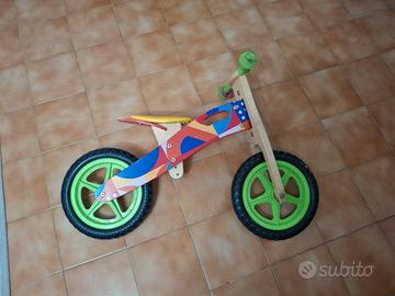 Bici legno senza pedali