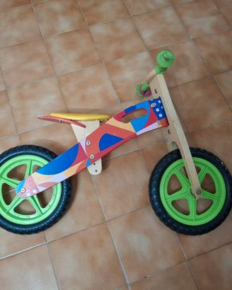 Bici legno senza pedali