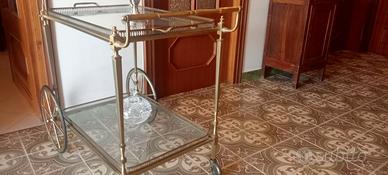 Carrello portavivande