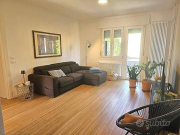 Appartamento di 120 m² con 5 locali e box auto a T