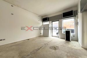 CAVARZERE - NEGOZIO / UFFICIO IN CENTRO