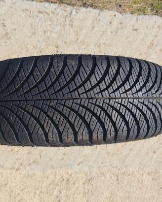 4 Gomme per Auto SEMINUOVE