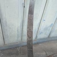 due scimitar arabesque con rilievo sulla lama 