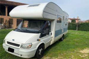 Camper Ford Rimor 678