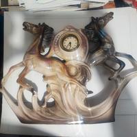 
Orologio vintage CEMAR 411 – Cavalli in ceramica 