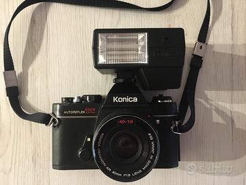 Macchina fotografica Konica Minolta Autoreflex TC