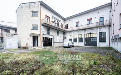 Centro 5 locali indipendete senza spese libero sub