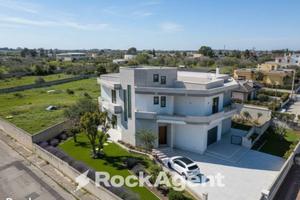 VILLA INDIPENDENTE UNIFAMILIARE