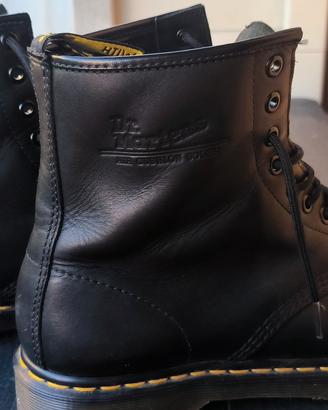 Anfibi stivaletti Dr. Martens 1460 numero 42 