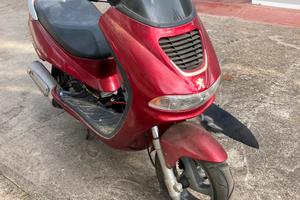 Elyseo 150 scooter Peugeot